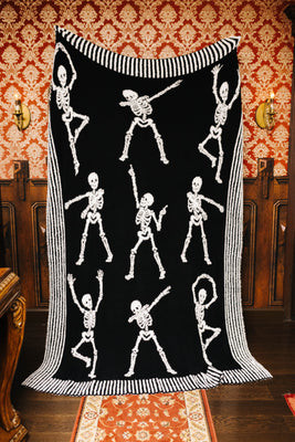 Skelly Blanket 60x80 | Staykation