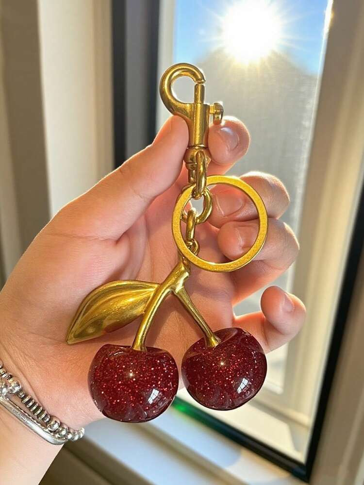 1pc Unique Shiny Cherry Shaped Pendant, New Cherry Crystal Pendant, Keychain Pendant, Cherry Decor Keychain With Clasp, Shiny Resin Product, Suitable As Bag Accessory, Suitable For Women Handbag | SHEIN