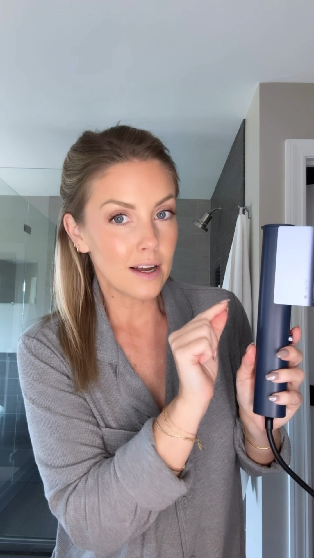 Amazon travel must haves + my favorite travel bag I ended up ordering in Chocolate 🍫😮‍💨

#LTKTravel #LTKItBag #LTKFindsUnder50