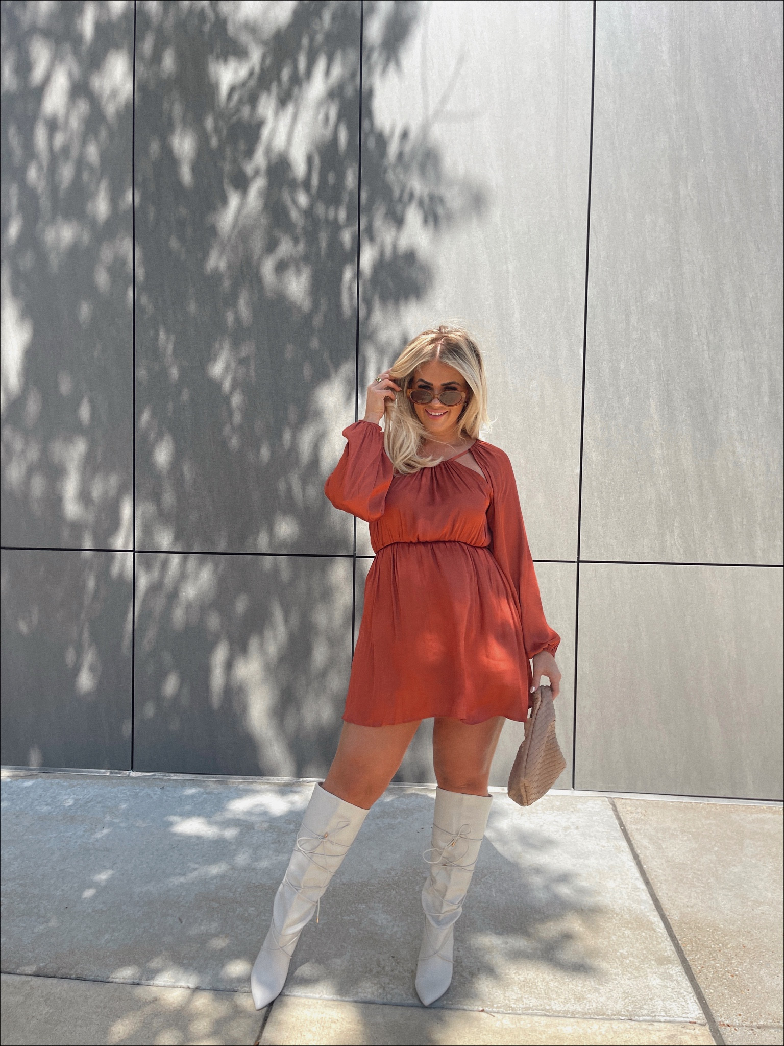 Cutest new dress for fall from @magnoliaboutiqueindianapolis!! 🫶🏼 Sharing more details about these looks over in my stories. Use code KELSEY15 in the next 4 days and get 15% off your order. 🍁🍂