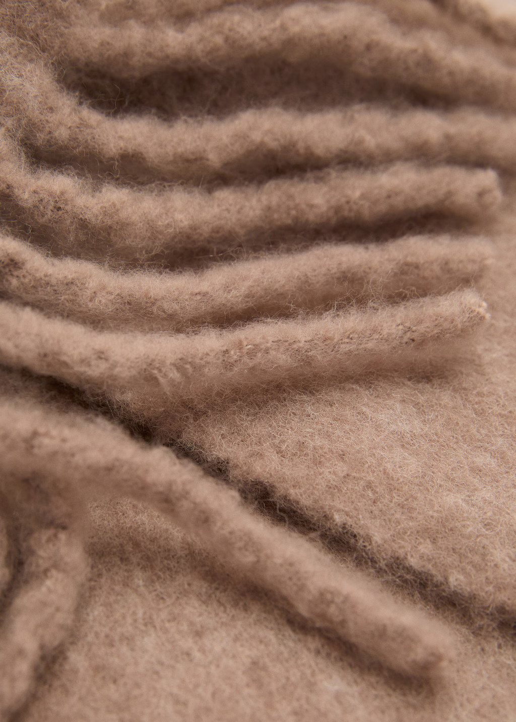 Fringed wool-blend scarf - Women | MANGO USA | Mango (US/MX/AU)