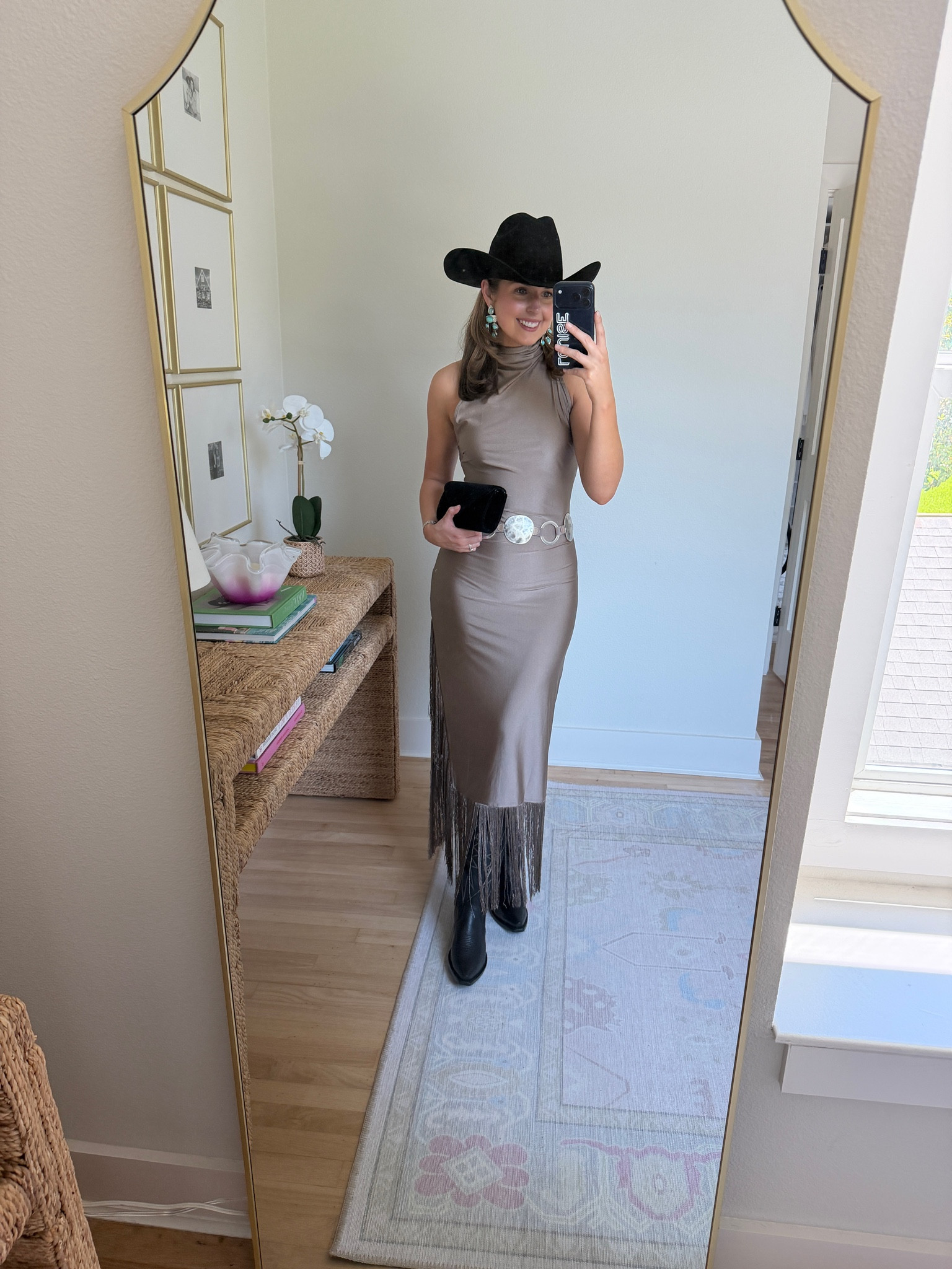 Western chic / cowboy cocktail outfit idea! Wearing a S