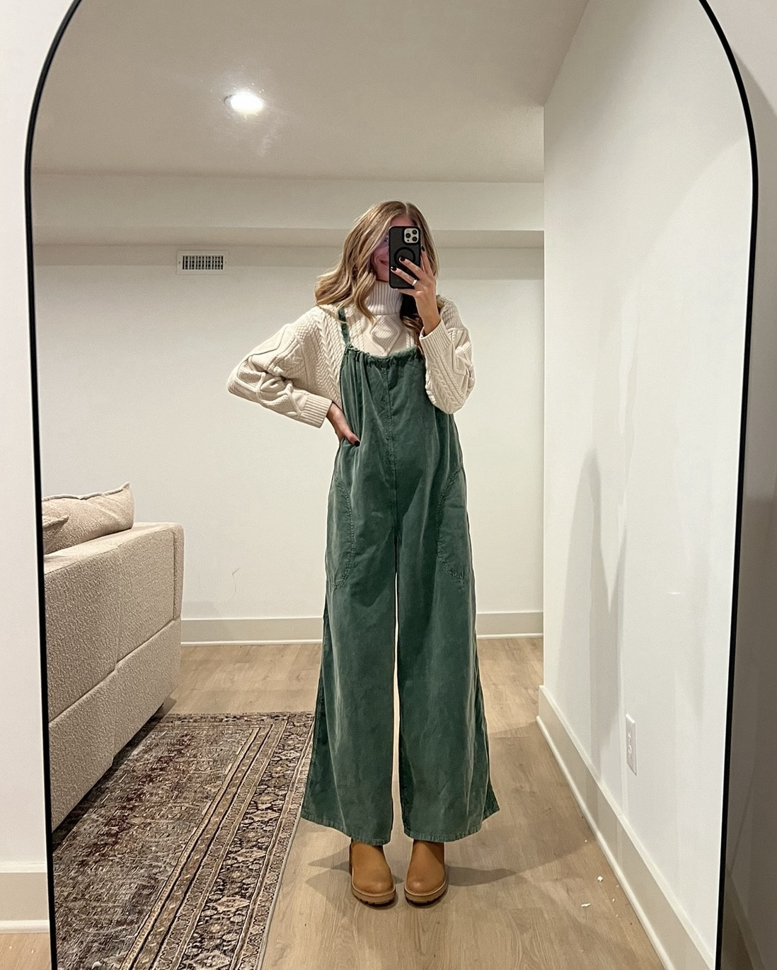 Sizing
Sweater: medium. This color sold out but linked a bunch of similar options at a lower price point under the similar section of this ltk post
Skirt: my usual 6
Jeans: run tts am stretchy. 4 long
Suede jacket: size medium/6
Overalls: size small
Ribbed dress: small tall
Waffle lounge pants: small tall


Aritzia, chunky sweater, cable knit sweater

#LTKBump #LTKHoliday #LTKTall