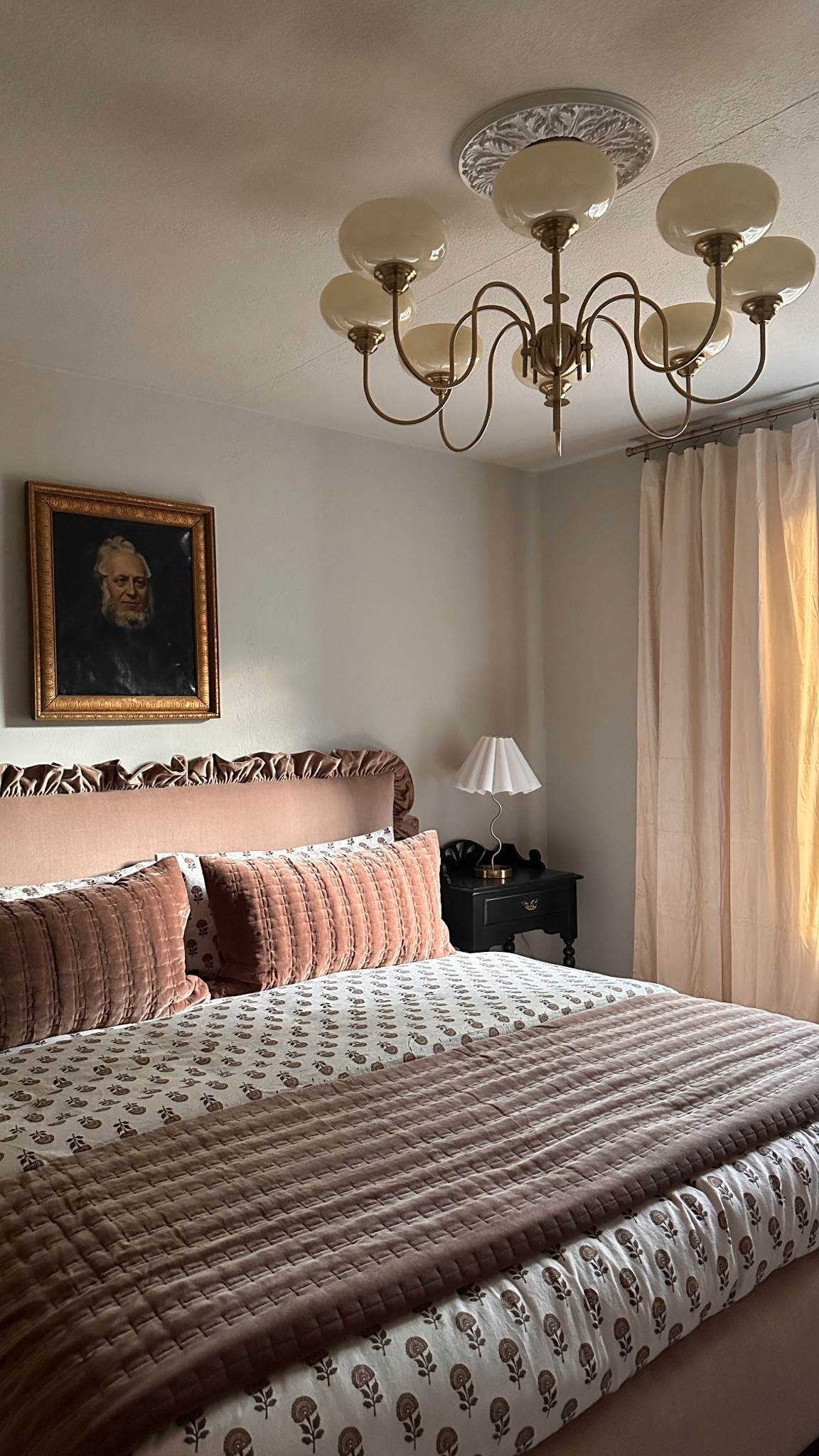 Got these cutie touch lamps and love them! I have some at my house too. They’re so fun and under $45! 

#LTKHome