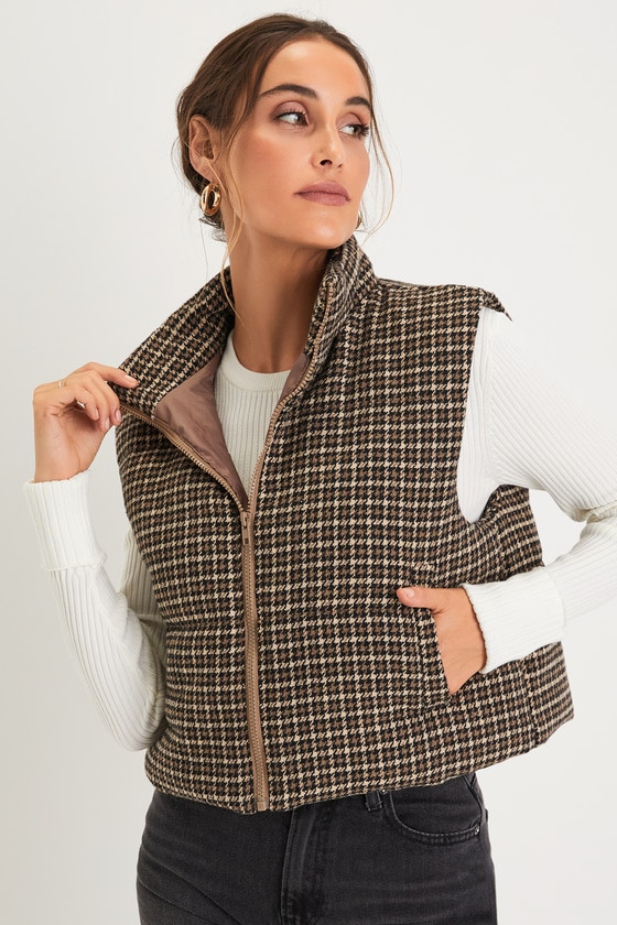 Cloud Nine Cutie Brown Houndstooth Cropped Puffer Vest | Lulus
