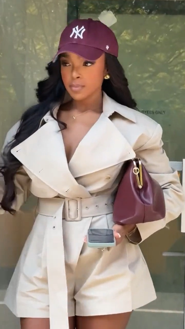 Scroll to shop! ✨ Everything from this look is linked below. 👇🏽    
Wearing: Size Small | 5’4” | 140 lbs  

📲   Download the FREE LTK app & follow me (@kirasfashionfinds) to shop all my daily finds.  #LTKootd #LTKPetite #LTKU
