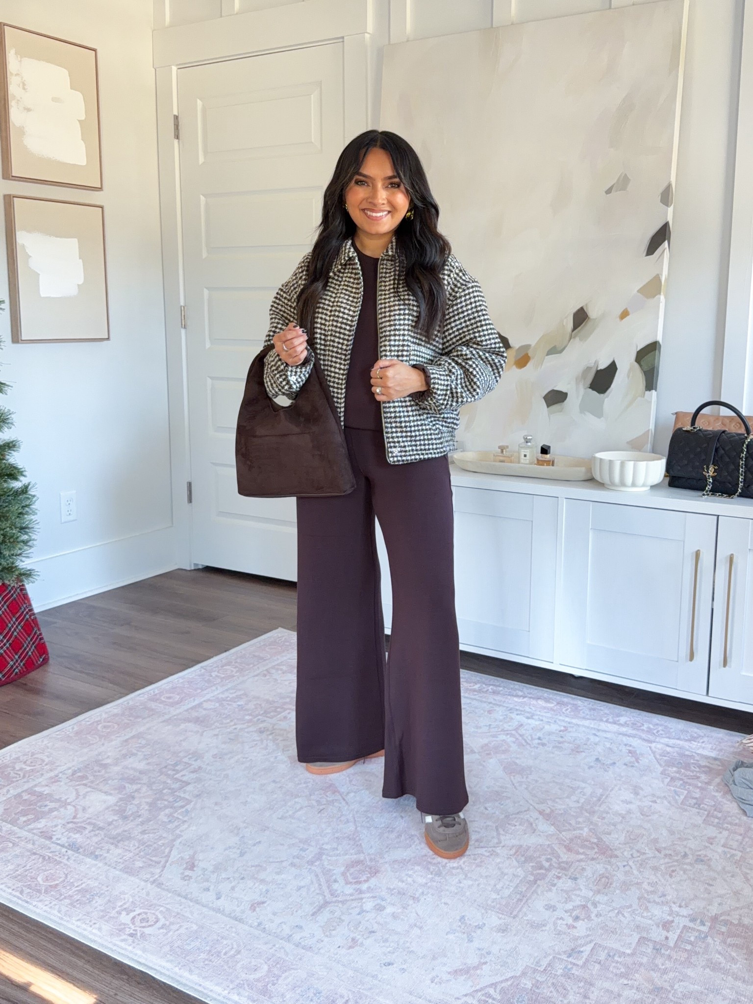 Brown houndstooth jacket size xs TTS
Truffle brown crewneck tunic size xs TTS - CODE: HONEYSWEETXSPANX for 15% off first purchase + free shipping, excluding sales
Truffle brown wide leg pants size xs petite TTS - CODE: HONEYSWEETXSPANX for 15% off first purchase + free shipping, excluding sales
Earth Strata / Off White / Gum sneakers size 6 TTS


#LTKHoliday #LTKCyberWeek #LTKPetite