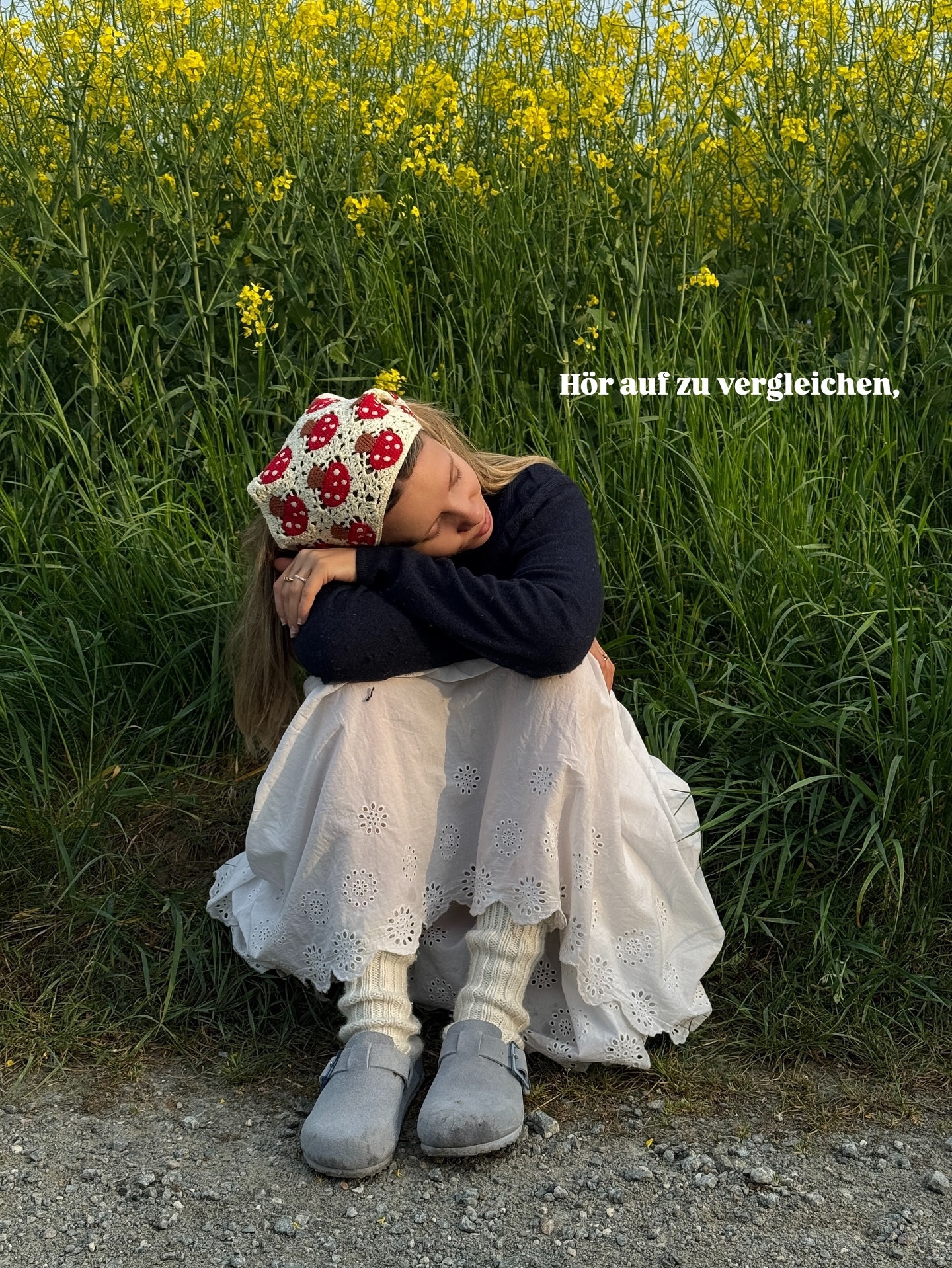 Wie du allein glücklich wirst. 💌 ✨
Hör auf zu vergleichen.
Lerne, deine Zeit zu genießen.
Sei freundlich zu dir selbst. #persönlichkeitsentwicklung #romanticizeyourlife #mamaleben #scandiaesthetic #cottagecore #kindheitserinnerungen #selbstliebe