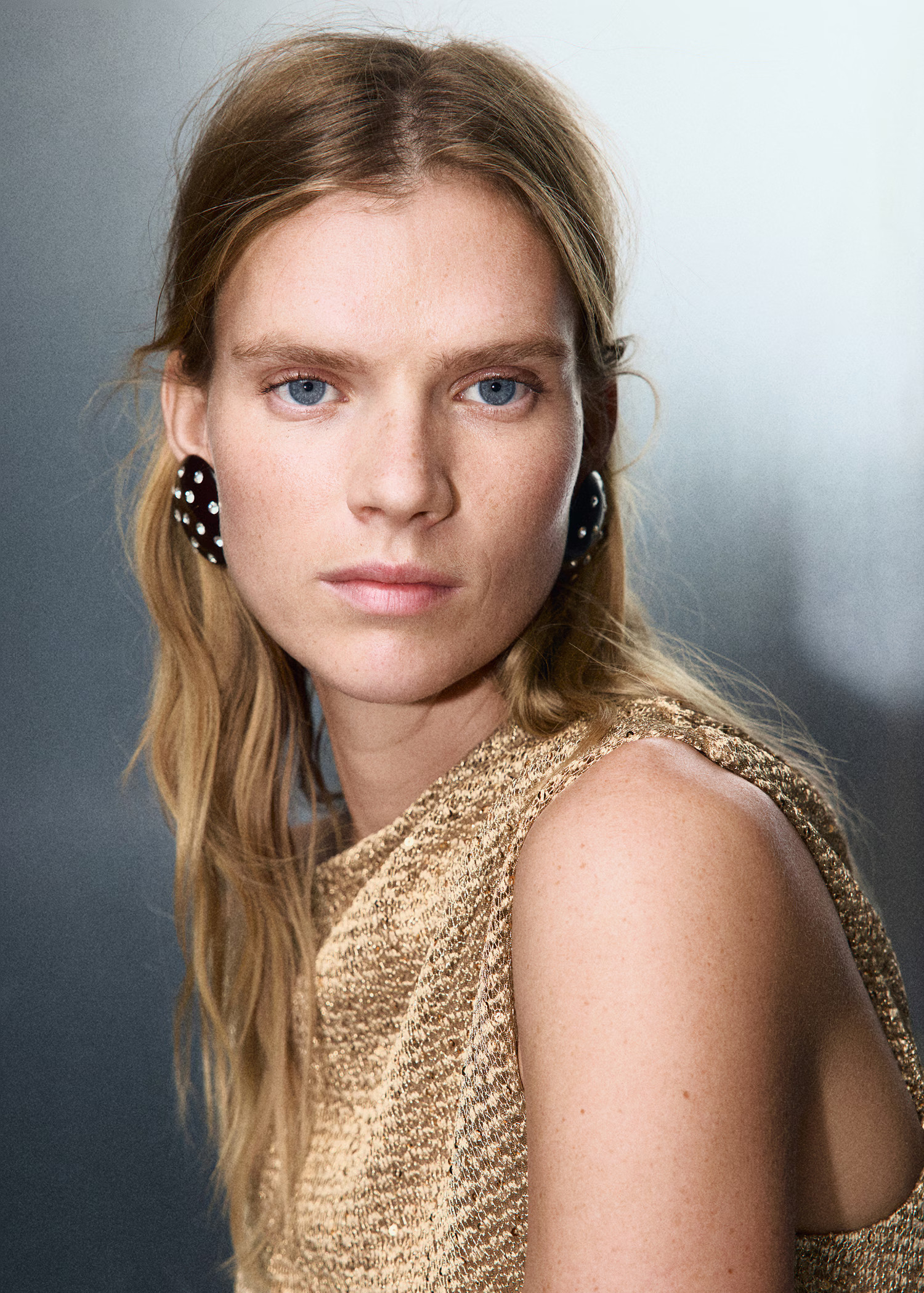 Asymmetric sequin top | Mango (US/MX/AU)