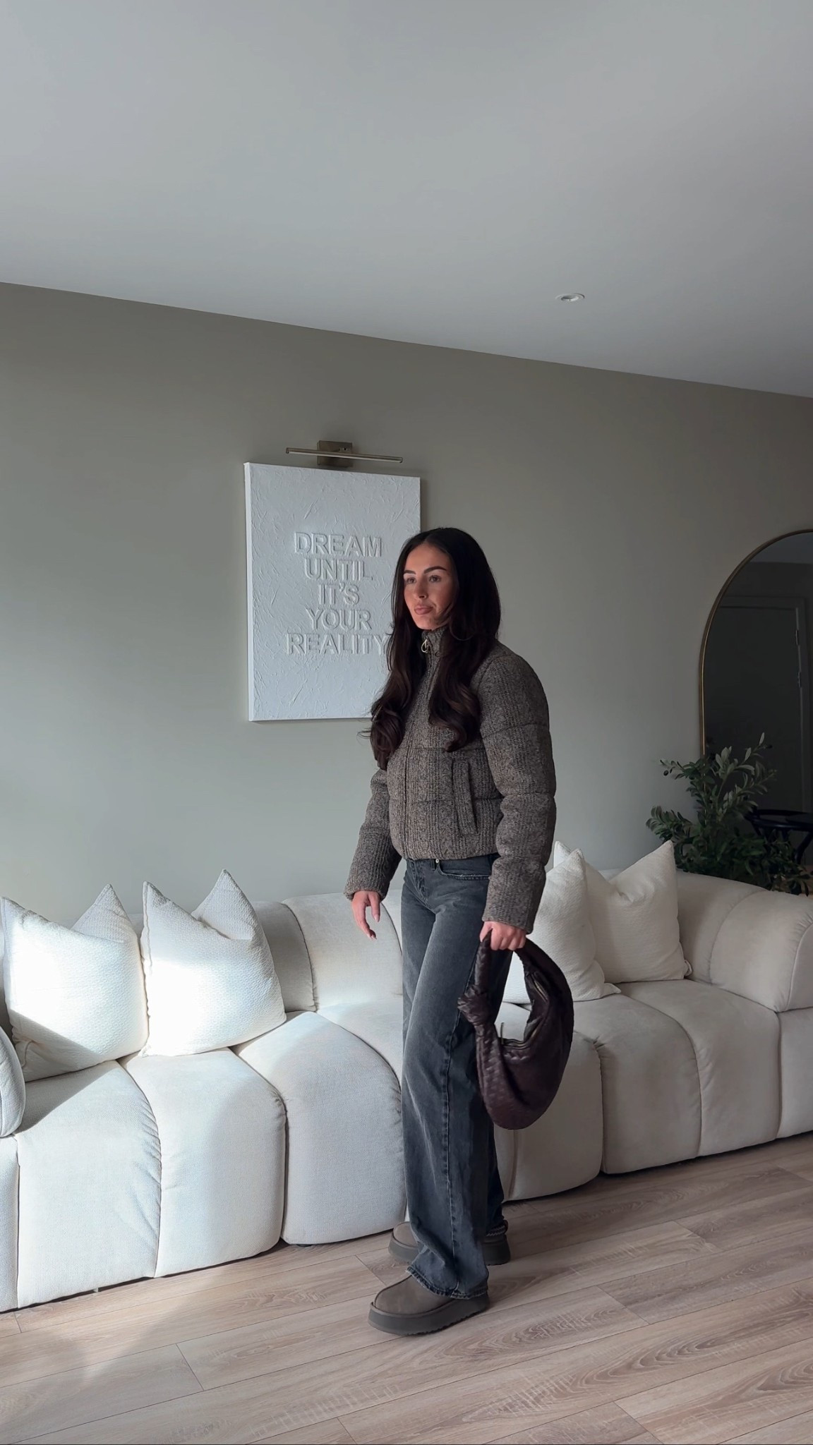 Winter coat, brown coat, puffer coat, Levi jeans, low rise jeans, Ugg tazz, brown Uggs 


#LTKwinter #LTKuk #LTKjeans