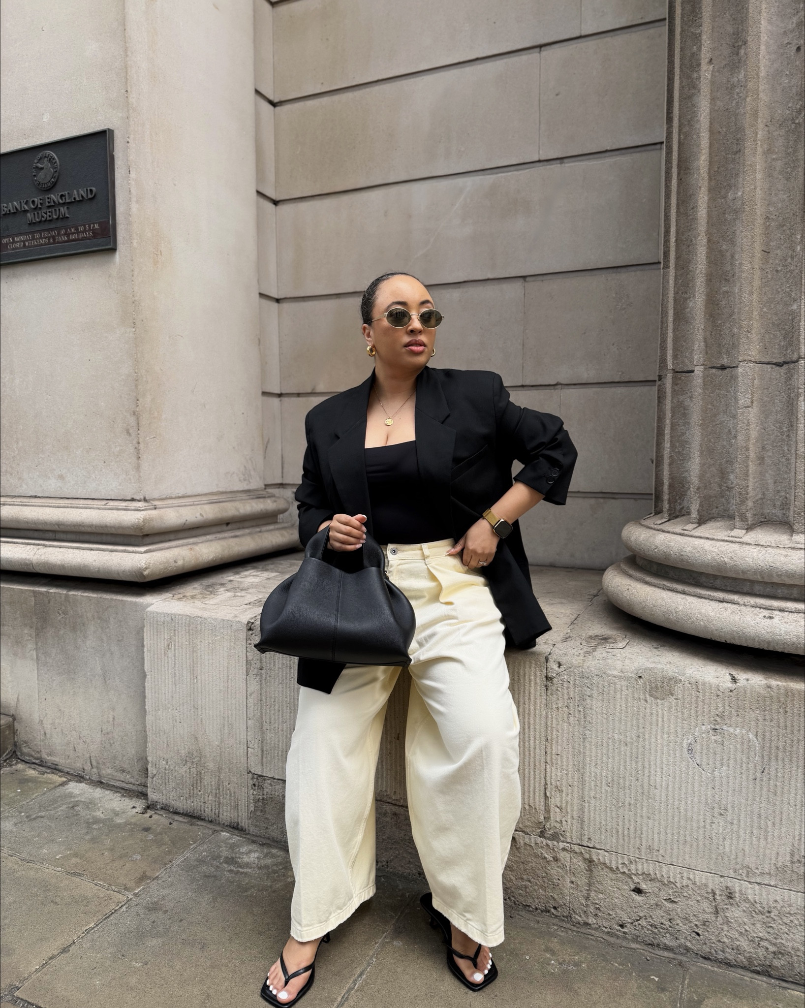 These jeans are the perfect edition to my Spring / Summer wardrobe.

Styled with wardrobe staples like this classic black blazer and black sandals (pieces I’ve had forever and wear all year round!)



#LTKuk #LTKmidsize #LTKspring