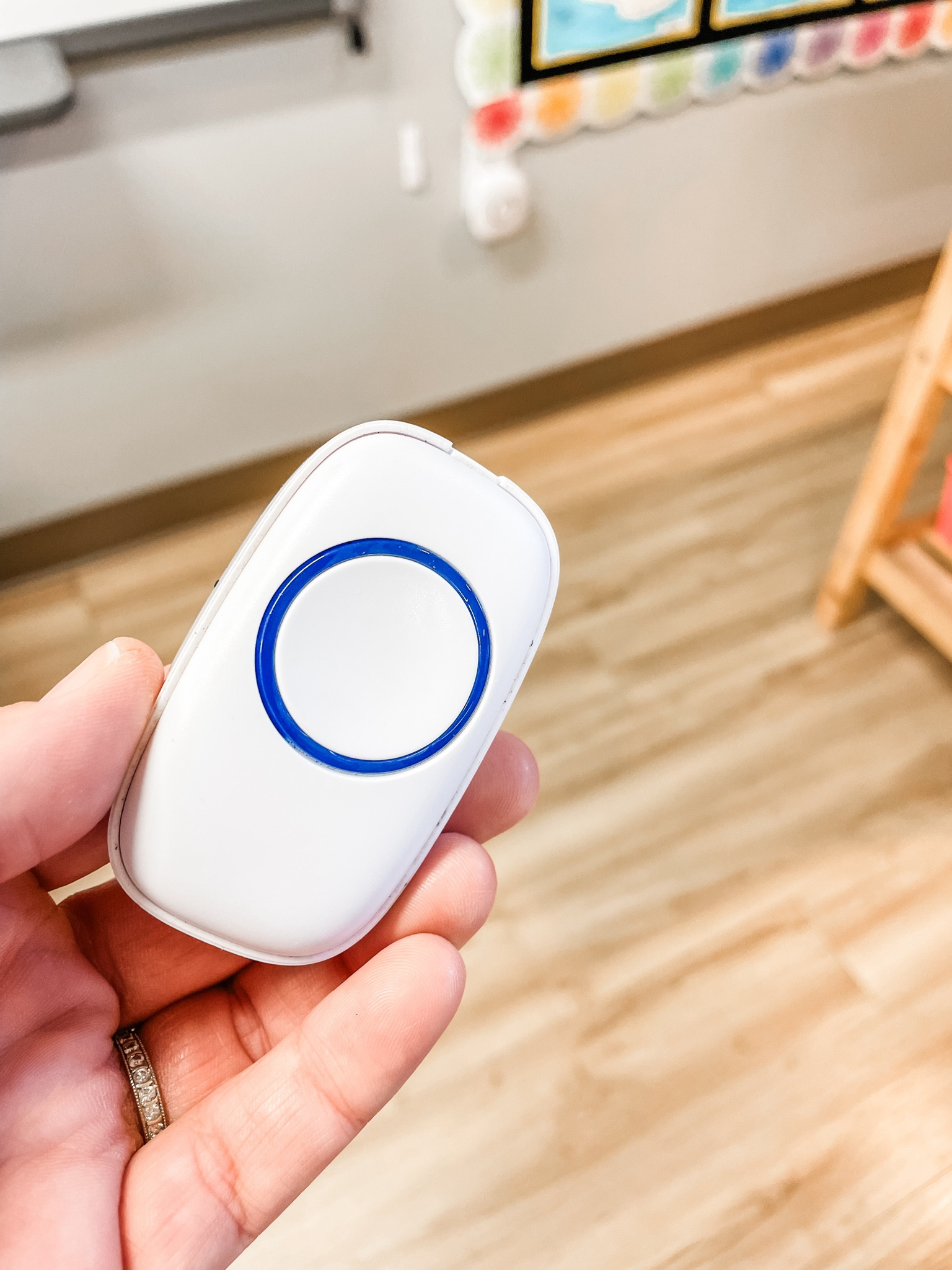 by far the best purchase in my classroom 🙌🏼

I use this doorbell to get my students attention and they know to stop, look, and listen. Tons of different settings too! 

#teacherlife #thingsinmyclassroom
#classroomfavorites