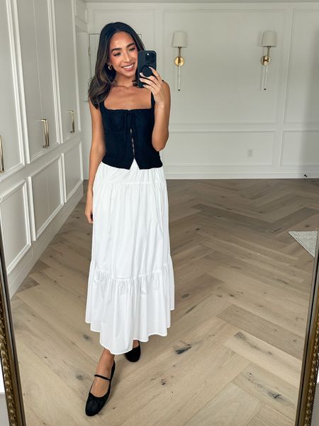 Spring outfit 🤍 Wearing size small top and size small maxi skirt 



Casual outfit 
Spring skirt 
Corset top

#LTKfindsunder100 #LTKstyletip
