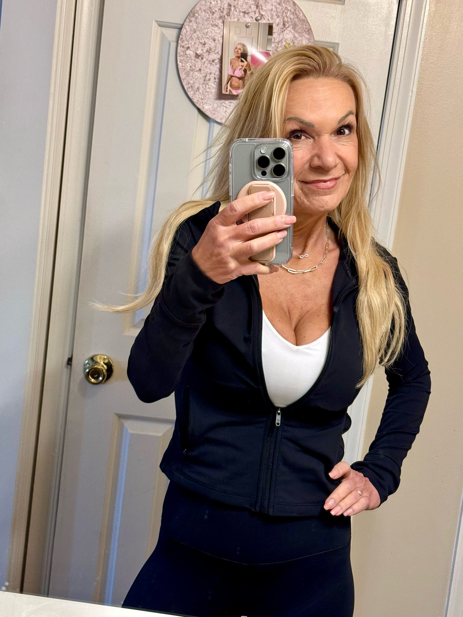 Happy November! So much going on today- client calls, live workout, errands and visiting family. Whew! I’m ready for it all in this cute workout set- the buttery soft fabric we all love at a super reasonable price. Ugg slippers on my feet right now- running shoes later. I’ll link it all! 

#LTKover40 #LTKfitness