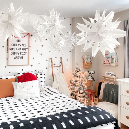 An easy way to decorate any room at Christmas and it lasts all winter is paper bag snowflakes!  ❄️

#winter #diy #snowflakes #winterdecor #homedecor 

#LTKhome #LTKfamily #LTKHoliday