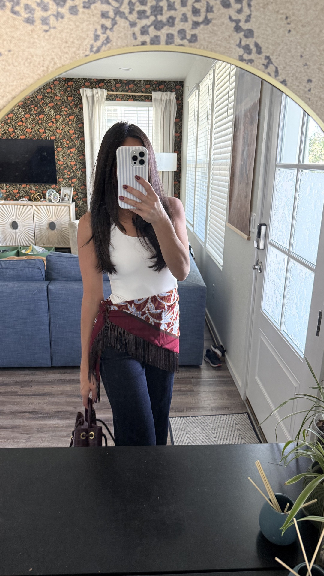 Fringe bandana under $15 and the cutest cuffed jeans. Wearing size 2/26

#LTKSaleAlert #LTKSeasonal #LTKootd