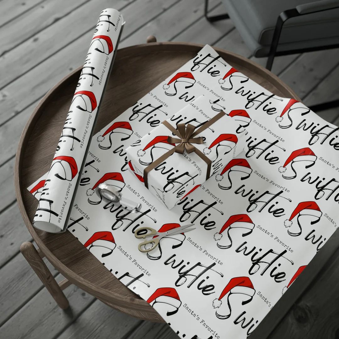 Taylor Swift Christmas Wrapping Paper Santas Favorite - Etsy | Etsy (US)