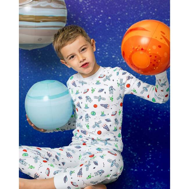 The Organic Long Sleeve Pajama Set, Aliens and Astronauts | Maisonette