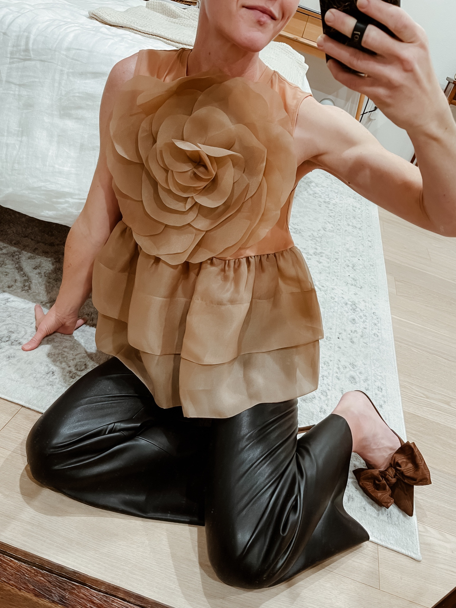 Rose top of my DREAMS. Runs TTS, wearing a small. 