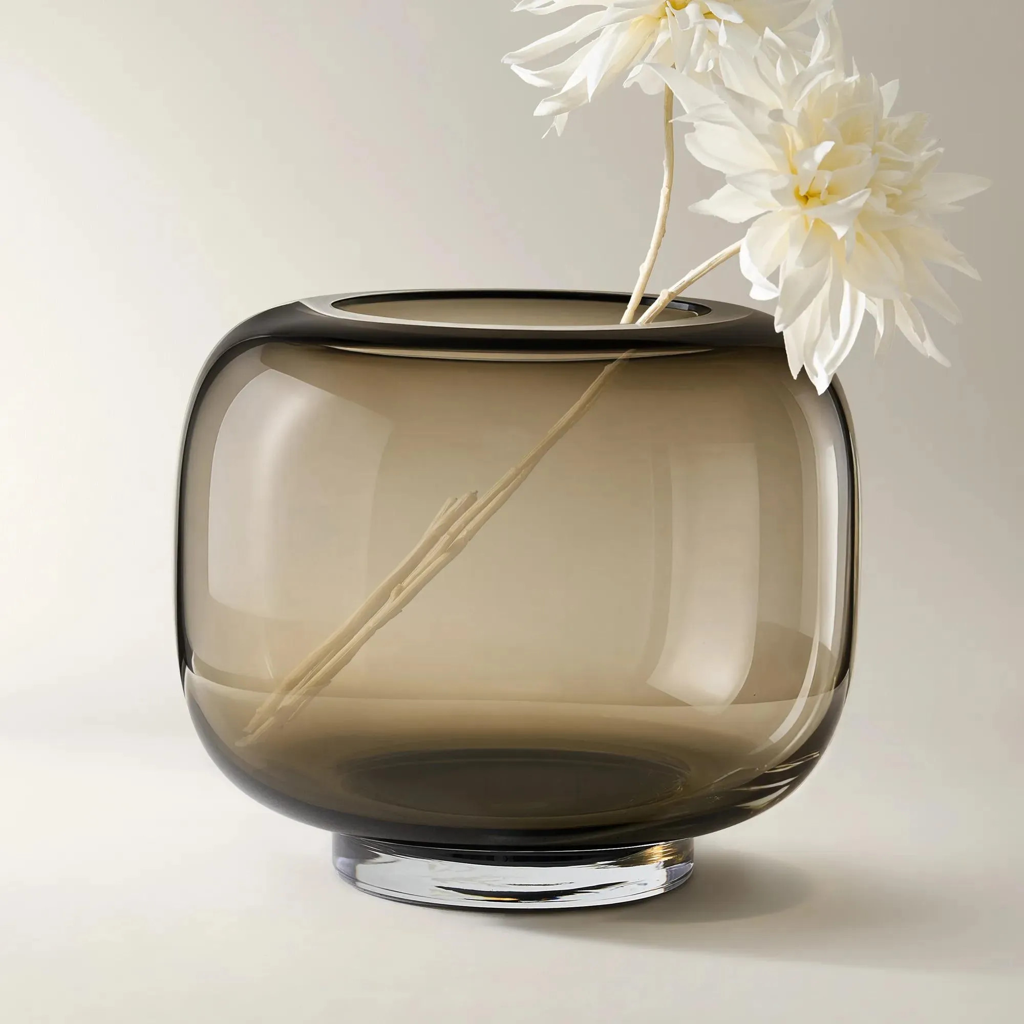 Mateo Glass Vase | Z Gallerie