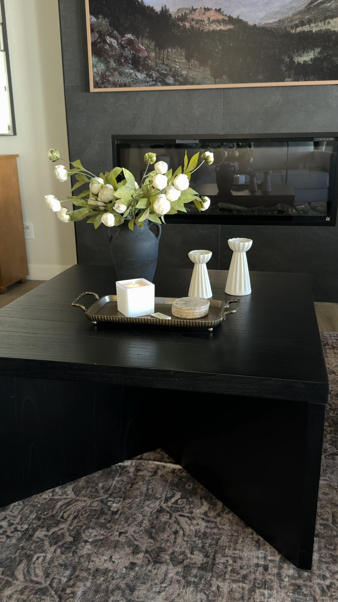 Square coffee table decor!! Styling ideas for a black coffee table 
•••


How to decorate coffee table, how to decorate a coffee table, how to decorate a square coffee table, coffee table styling, coffee table decor, coffee table decor ideas, coffee table styling ideas, coffee table decorating ideas, coffee table decor inspo, coffee table styling inspo, square coffee table, square coffee table decor, neutral coffee table decor, spring decor, styling 3 ways 

#LTKHome #LTKStyleTip