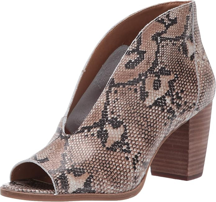 Lucky Brand Women's Joal Pump | Amazon (US)