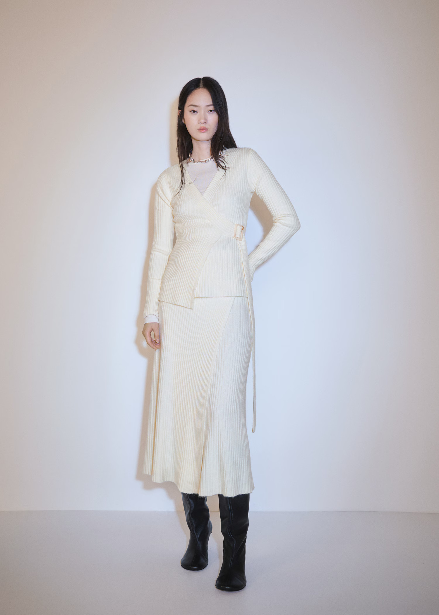 Knit wrap skirt - Women | MANGO United Kingdom | MANGO (UK)