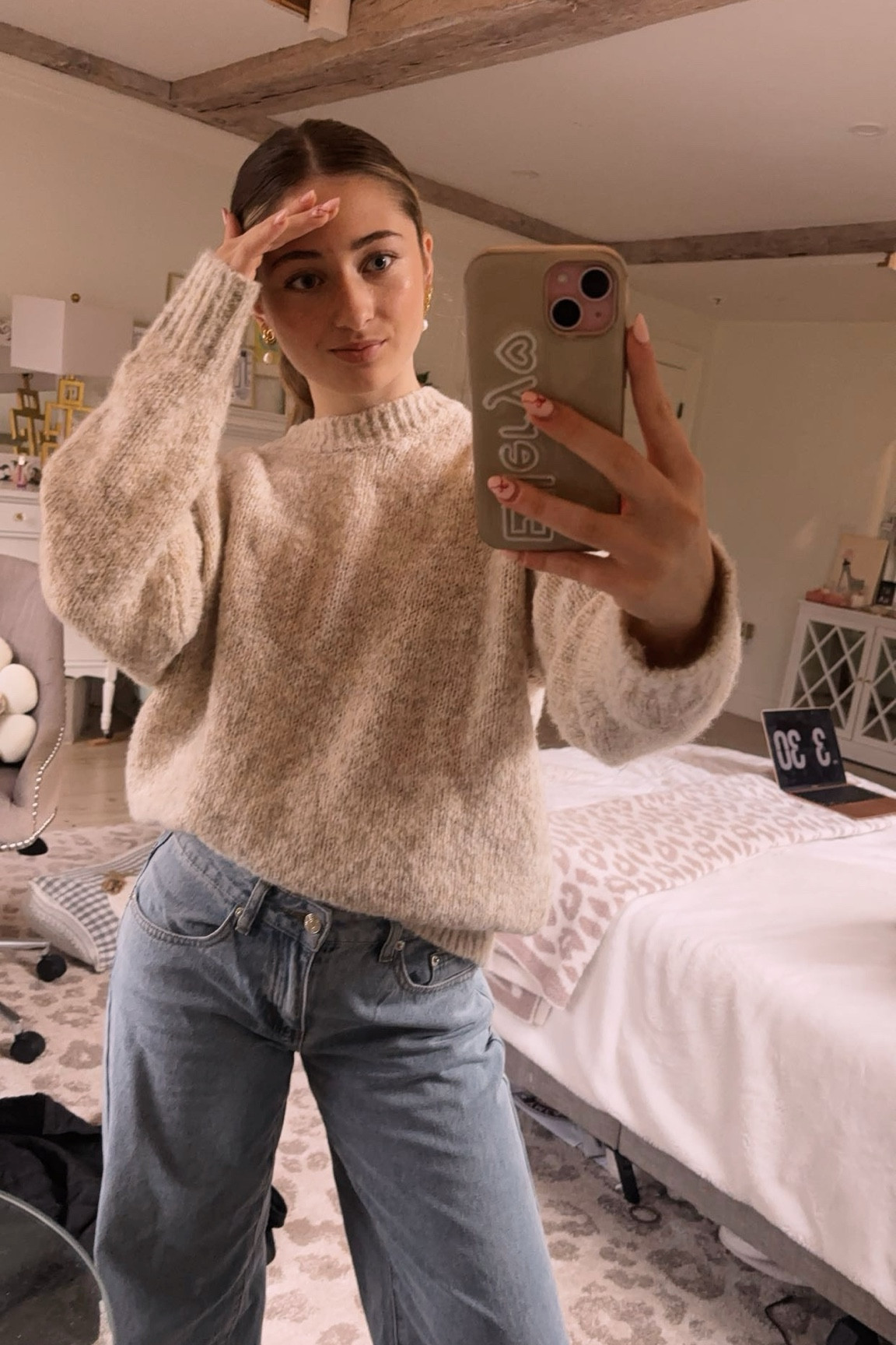 i can't find the exact sweater but here are some others that i love🤍 jeans are in a size xs for reference!