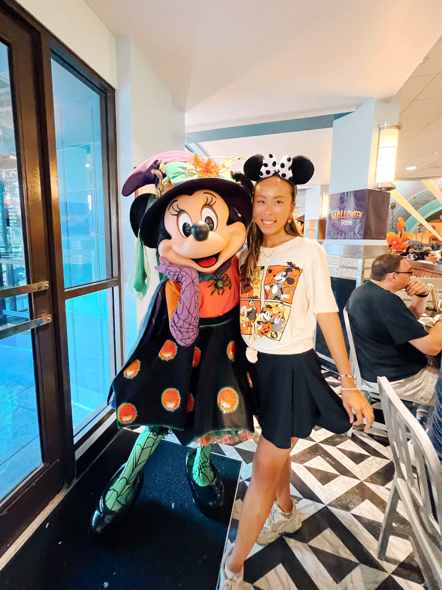 That's How You Know It's Halloween 🎃 

#LTKSeasonal #LTKHoliday #LTKstyletip