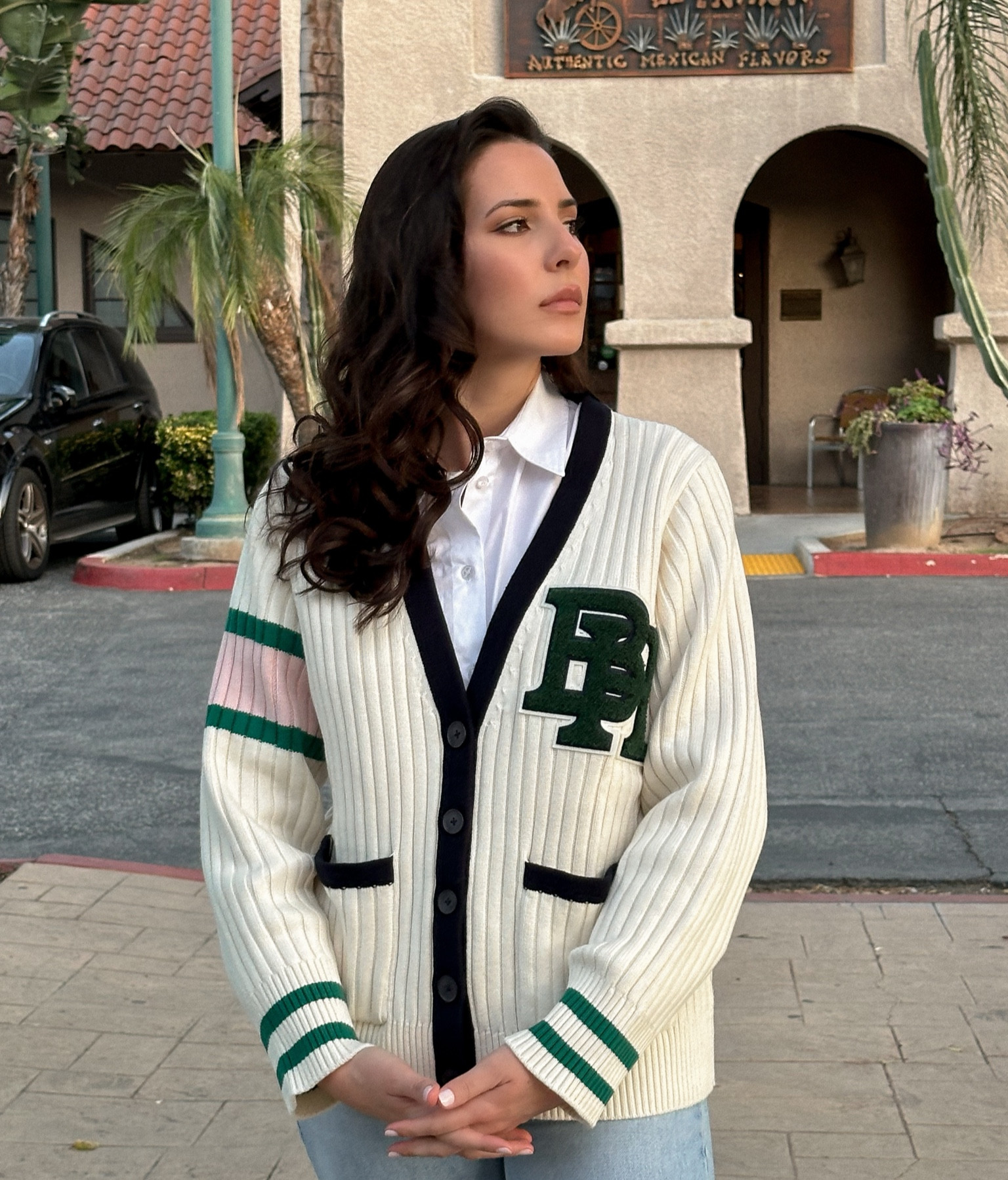 Love a good cardigan 🤍

#LTKsalealert #LTKSeasonal #LTKstyletip
