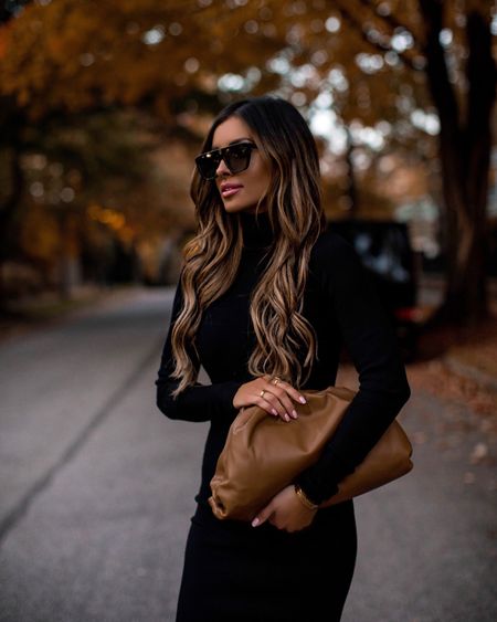 Fall outfit ideas
Favorite fall colors - black and chocolate brown
Black sweater dress / fall dress
Bottega veneta the pouch bag



#LTKfindsunder100 #LTKSeasonal #LTKstyletip