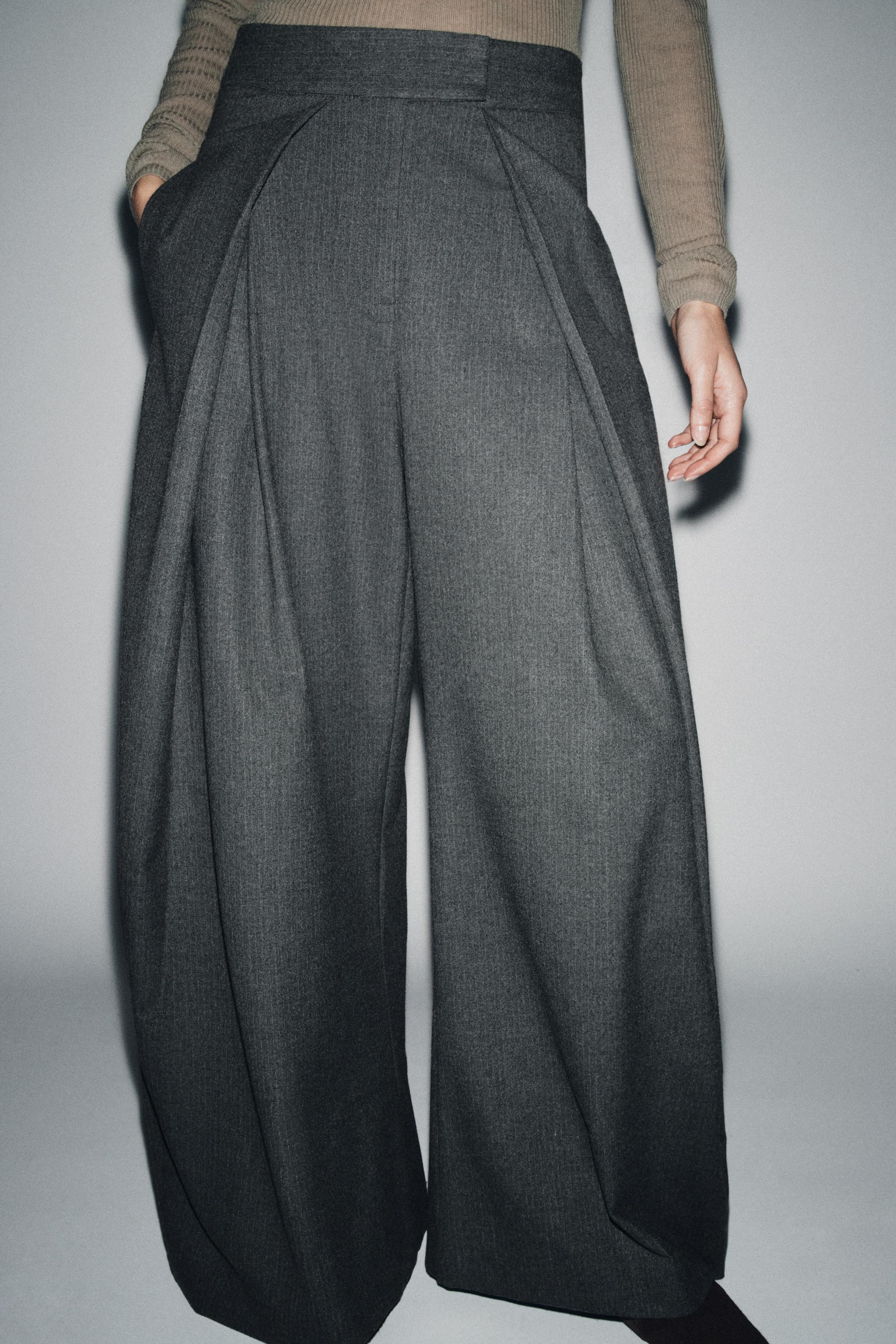 ZW COLLECTION PINSTRIPE WIDE LEG PLEATED PANTS | Zara US