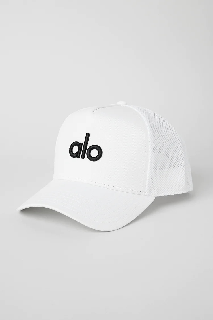 District Trucker Hat - Black/White | Alo Yoga (US)