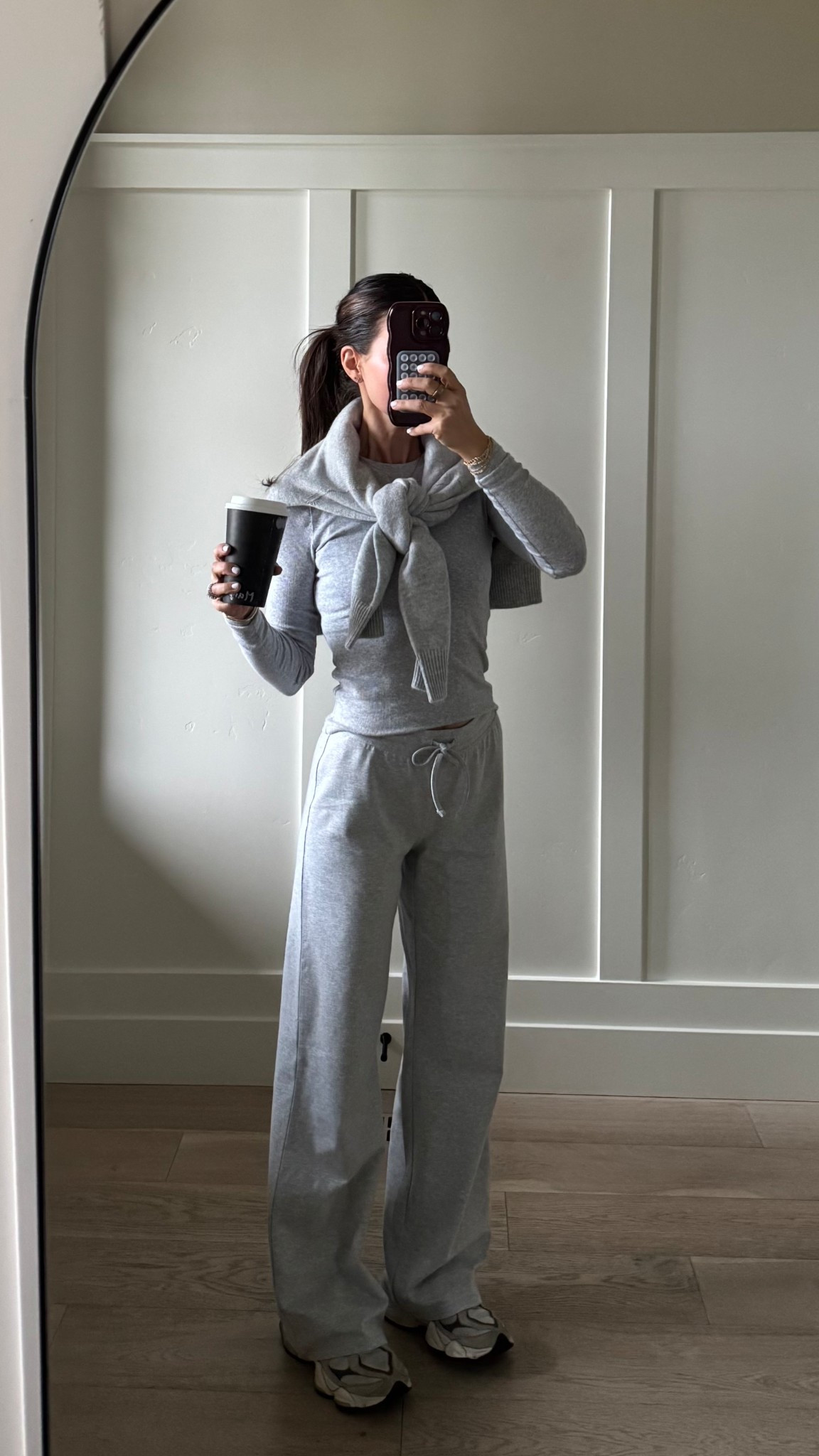 this set is sooo cozy and elevated for running errands or traveling or frankly any time! wearing an xs in the sweater, ribbed top and pants! the pants are mid rise // color is Heather chrome for all 3 items! XOXO