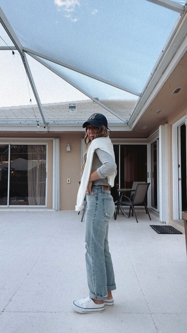 Basic tee & Jeans outfit of the day. Always love an easy to recreate look. This tshirt is the best closet staple you can own comes in all the good necessary colors! 



#LTKstyletip #LTKSeasonal