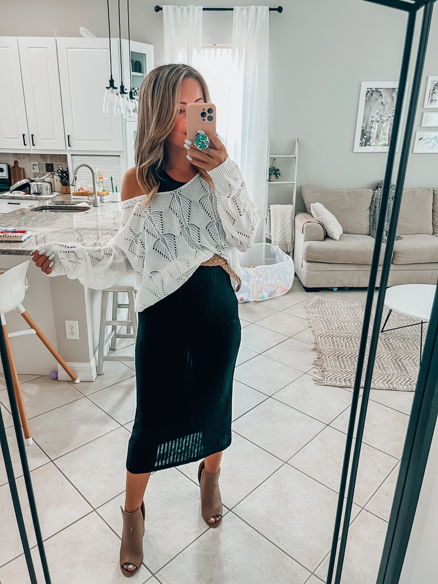 Early fall transinal outfit with this knit body con dress that can styled with a light sweater, cardigan or denim jacket !! Add in a fun belt for a sweater tucked in look and some fun open toe booties if you life somewhere that’s still very warm like me 

Ilda15 for 15% off at checkout at Cupshe! 

#LTKunder50 #LTKSeasonal #LTKBacktoSchool