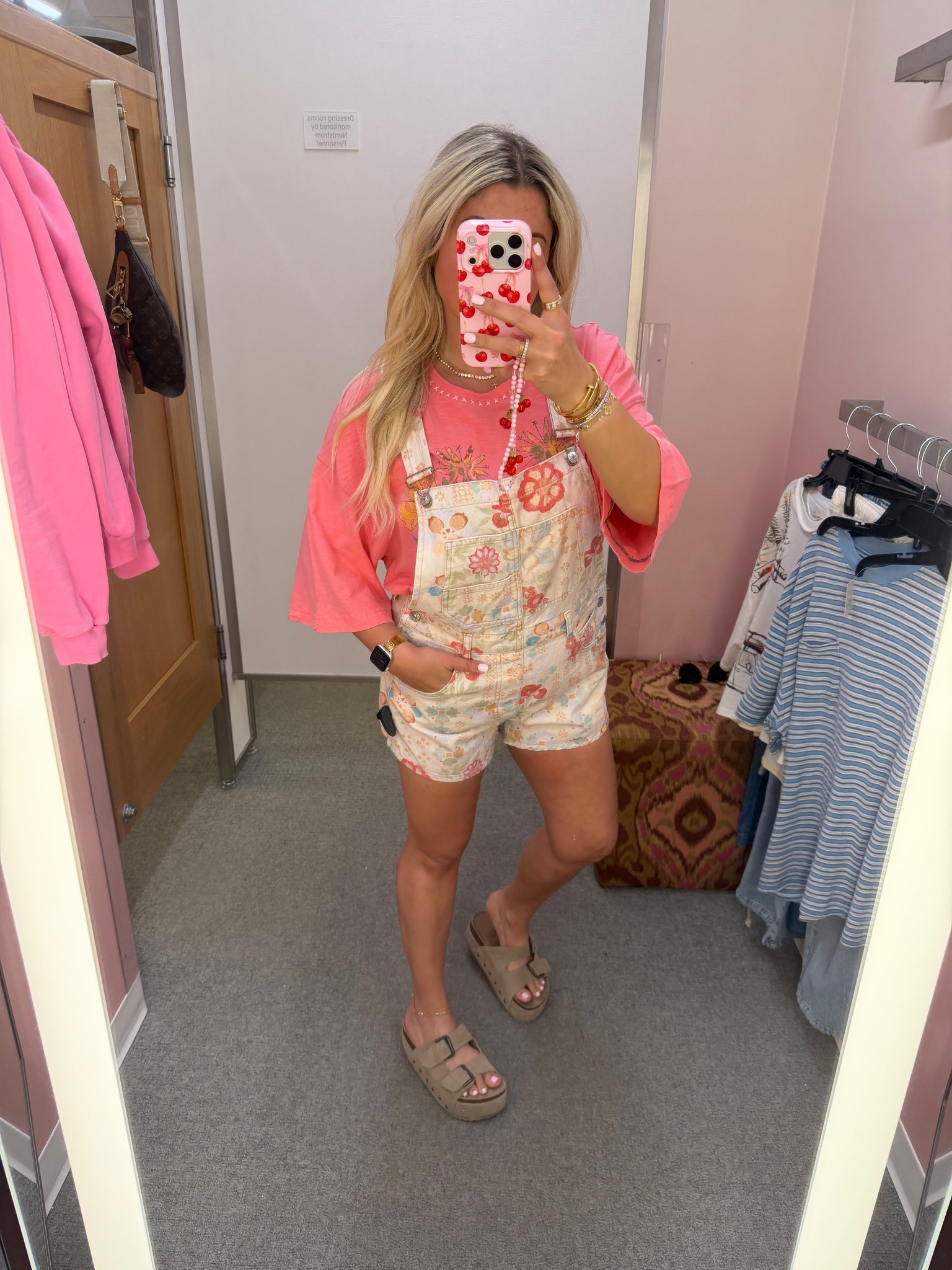 Free people outfit on sale
Size small
Platform sandals tts