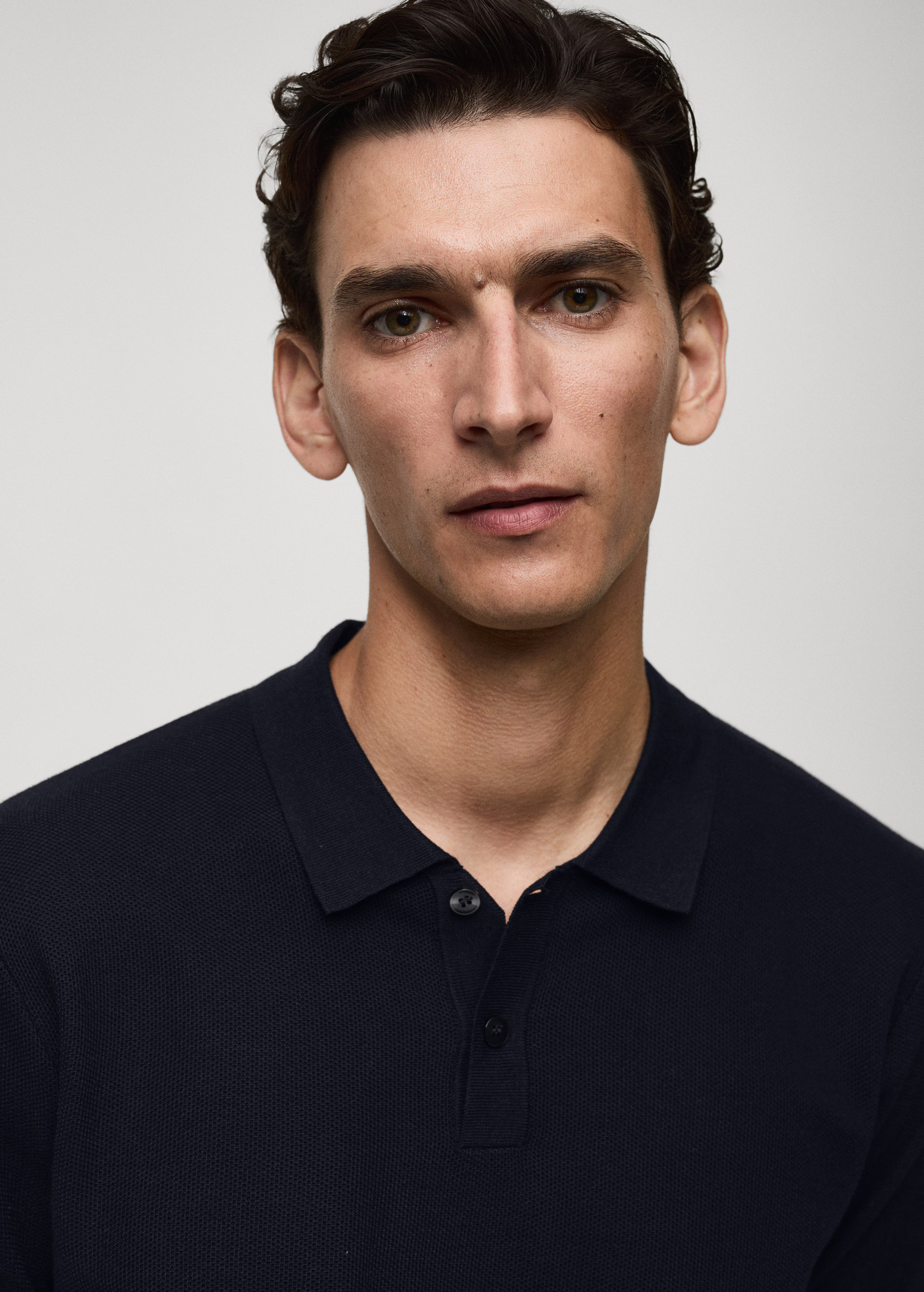 Long-sleeved structured knitted polo shirt | Mango (US/MX/AU)