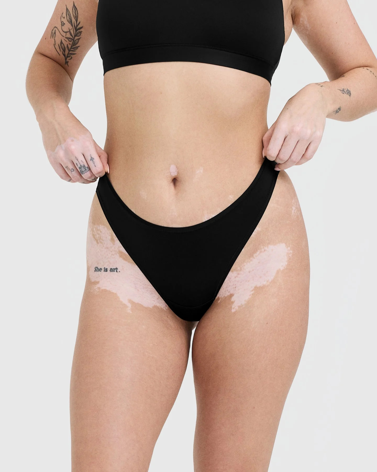 Silhouette Thong 
 Black | Oner Active (UK / US)