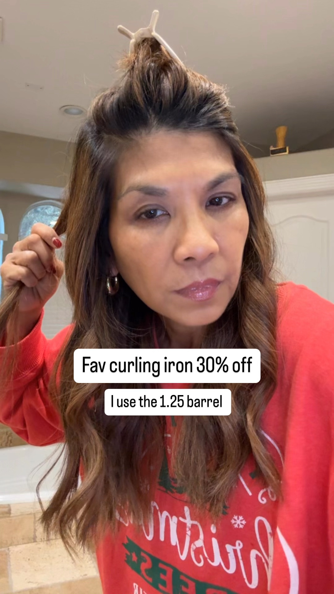 Fav curling iron on sale! I use the 1.25 barrel. Keeps my curls for days! Great for gifting too

#LTKCyberWeek #LTKGiftGuide #LTKHoliday