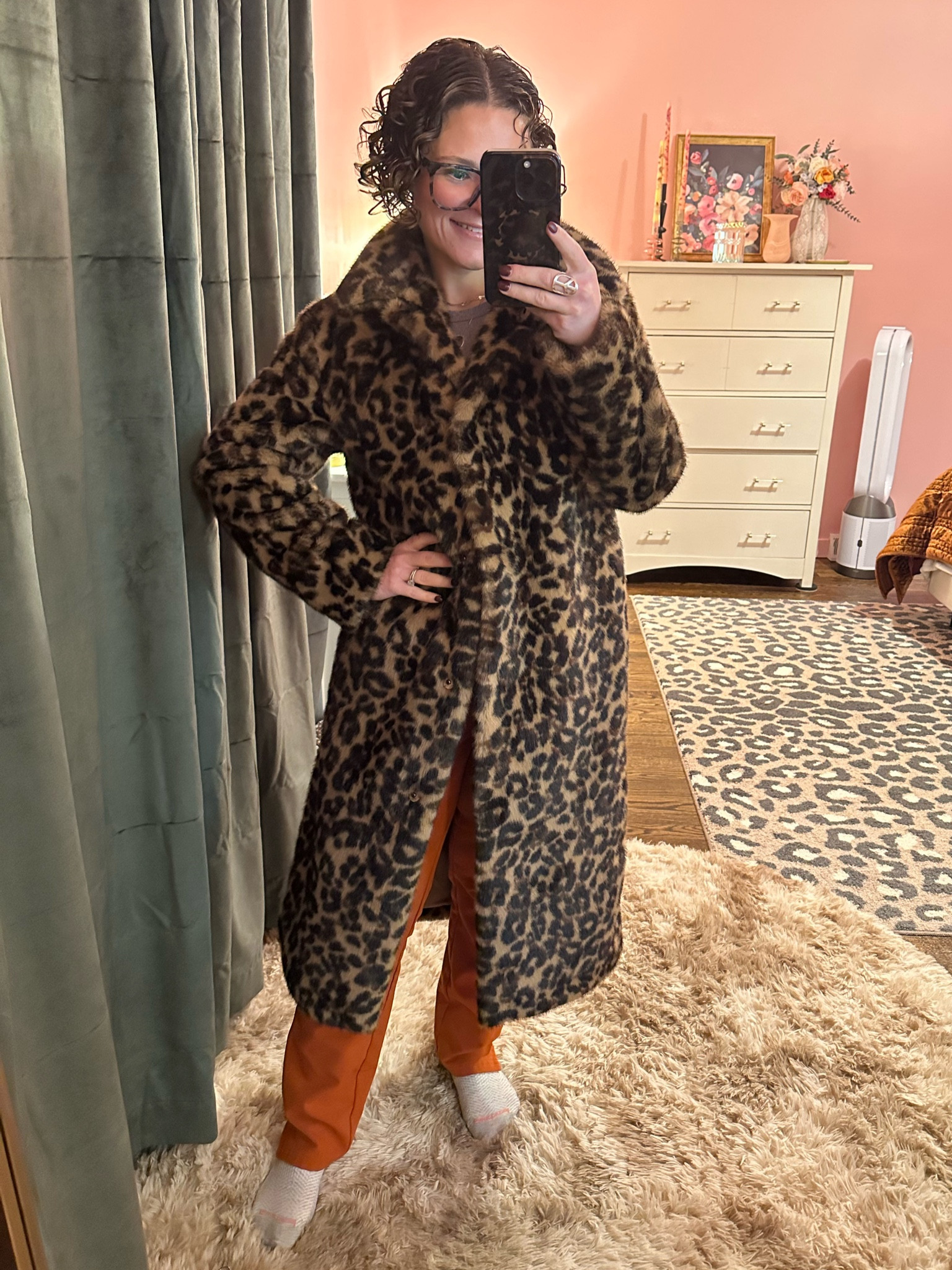 Don’t mind me trying this fabulous new coat on from Abercrombie before work over my scrubs!! It’s so soft and warm. 10/10!! 

#LTKHoliday #LTKSaleAlert #LTKStyleTip