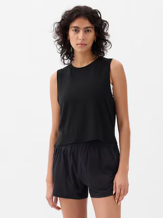 GapFit Breathe Cropped Muscle T-Shirt | Gap (US)