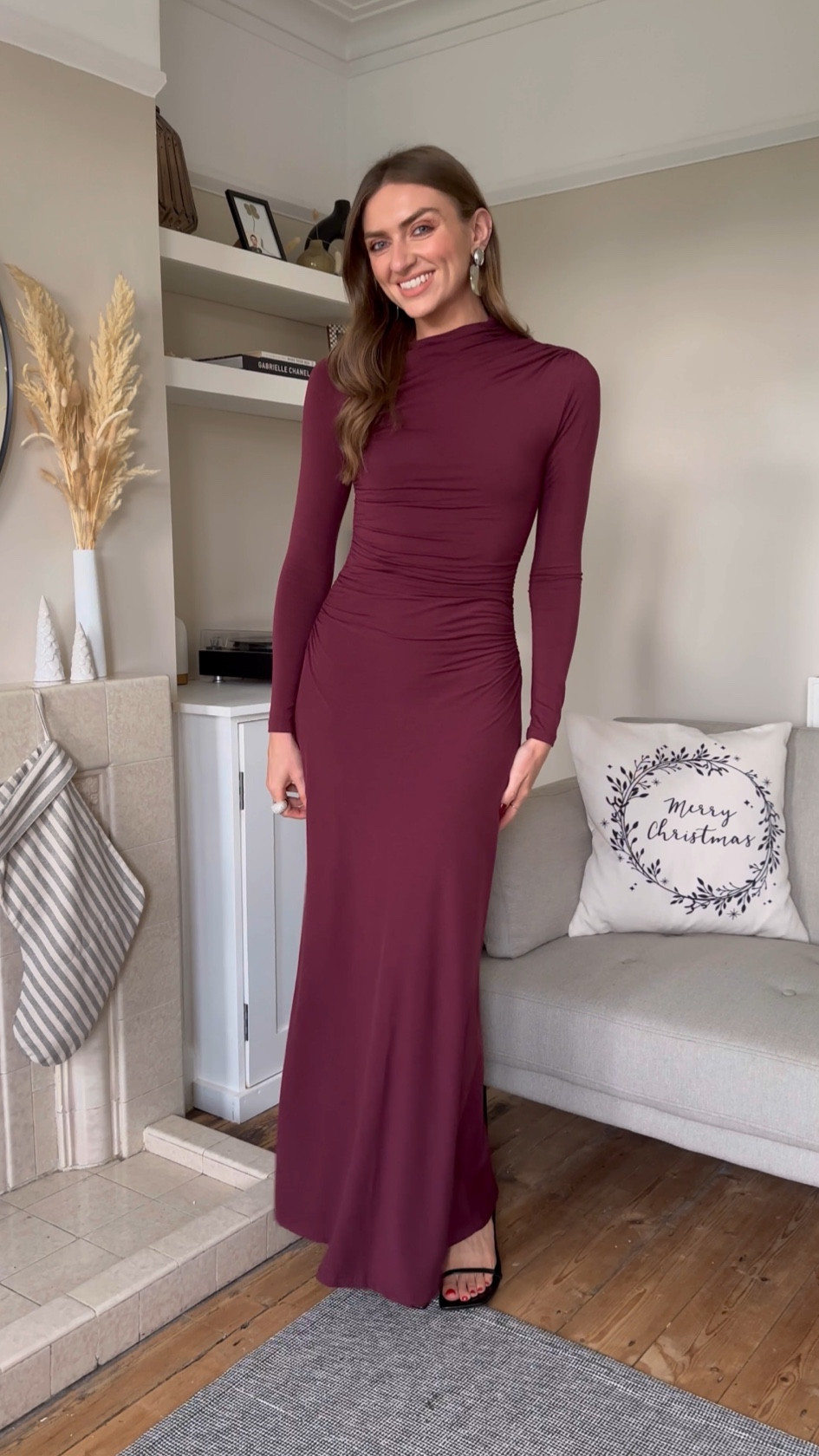Christmas Day outfit idea 

Wearing an XS tall in the Abercrombie burgundy maxi dress 
I’m 5ft 6 for an idea of the length and wearing heels here 

Christmas Day outfit 

#LTKwinter #LTKuk