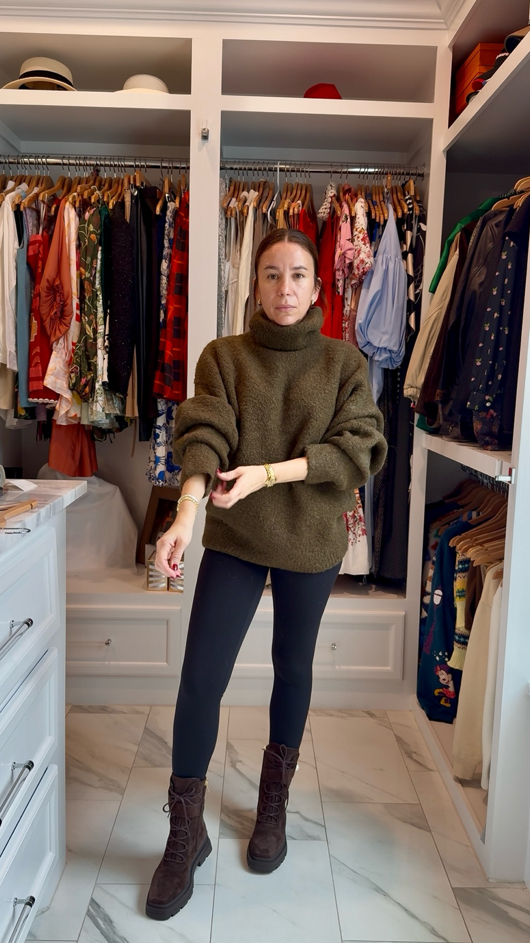 Finally cold enough in Houston to break out the winter clothes ❄️🧥
Linking my new sweater and boots for y’all 🤎

#LTKootd #LTKgrwm #LTKSeasonal