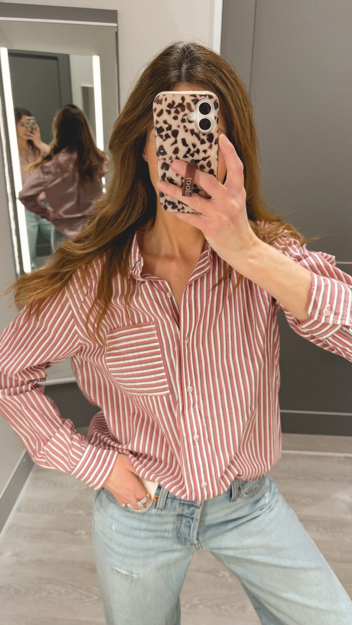 This is such a cute button down shirt! It’s not stiff and uncomfortable. Wearing a size small

Jeans are new universal thread 90’s baggy low rise. 
Size 4
They have a really cute fit


#LTKSeasonal #LTKWorkwear
