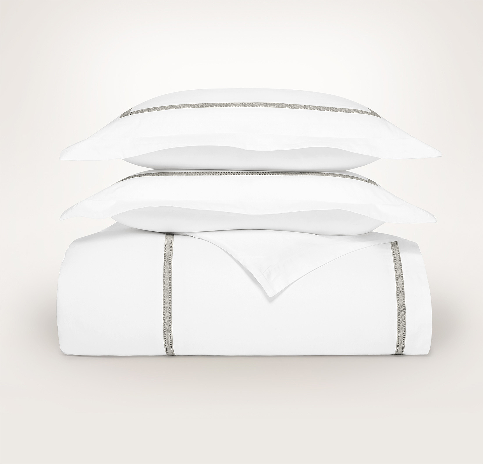 Signature Eyelet Duvet Set | Boll & Branch