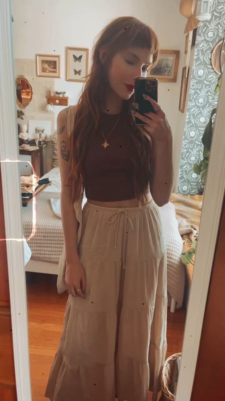 Outfit details ✨ it’s finally feeling like spring - time to break out the platform sandals, maxi skirts, and racerback tank tops! 

#LTKsalealert #LTKVideo #LTKfindsunder50