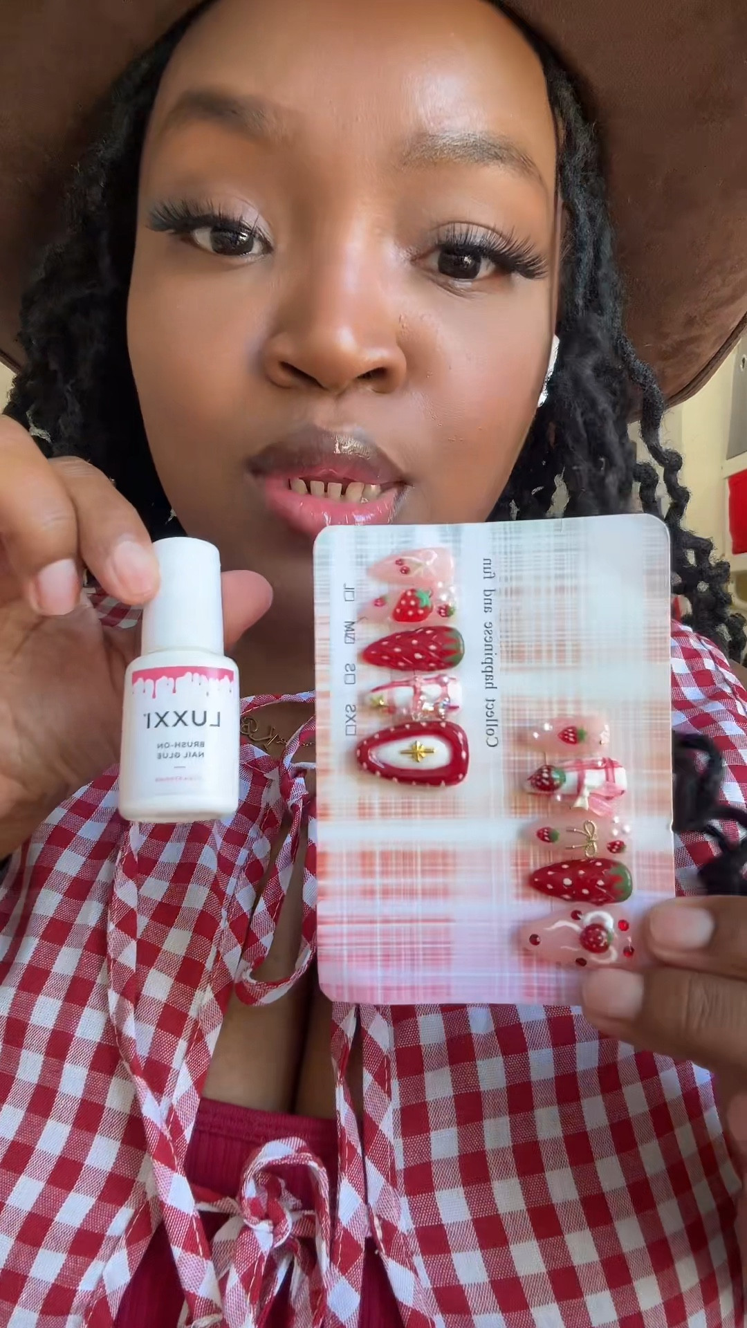 It’s strawberry season and I had to get a fresh set of pretty strawberry nails. These are giving cute, fun, and perfect for spring and summer. And let’s talk about the REAL secret… my Luxxi Brush On Nail Glue keeps my nails on for OVER 3 weeks.

Shop my nail favorites on my LTK.

#ShoppingWithPriiincesss #StrawberryNails #SpringNails #CuteNails #NailInspo #PressOnNails #BeautyFinds #LTKBeauty #DIYNails #NailStyle #GirlyAesthetic #FreshSet #NailGoals #AtlantaMom #Atlantamom #Atlantabloggers #Atlantablogger #AtlantaCreator #Atlantacontentcreators #Atlantacontentcreator

#LTKselfcare #LTKBeauty #LTKFestival