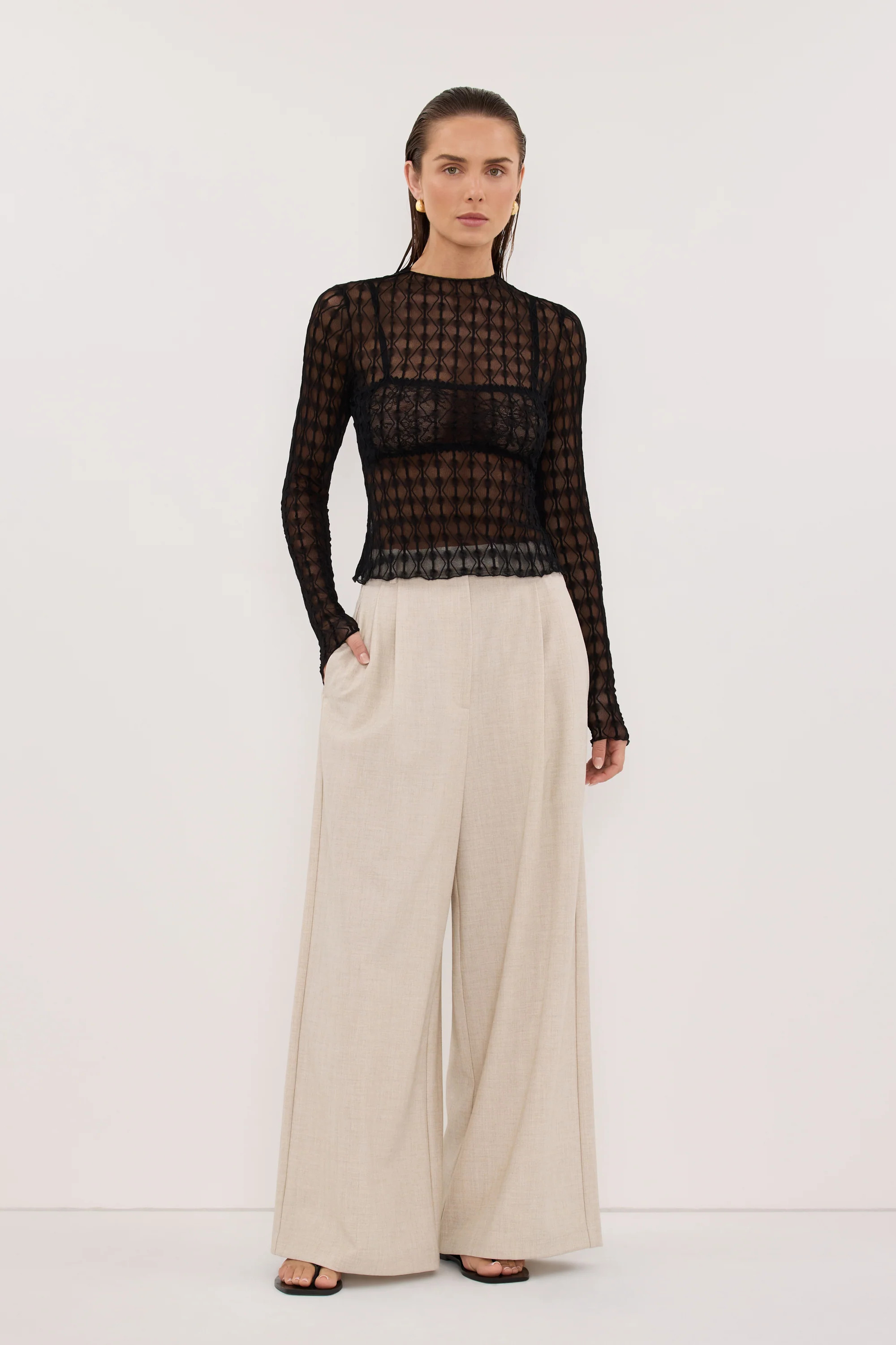 LEIA BLACK LACE SLEEVED KNIT | DISSH