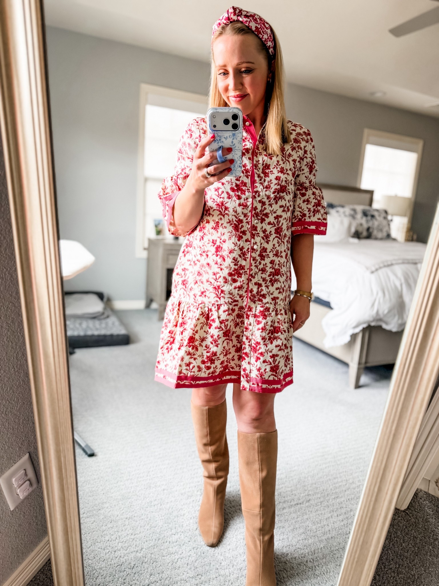 Didn’t buy this dress for Valentine’s Day, but it’s such a pretty pink floral pattern! Sized down to xs (final sale, so definitely suggest a size down) 

Spring dress, petite, petite outfit, Valentine’s Day 

#LTKPetite #LTKSaleAlert #LTKValentine